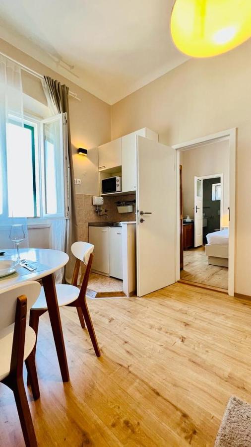 Apartment Marta Preko Dış mekan fotoğraf